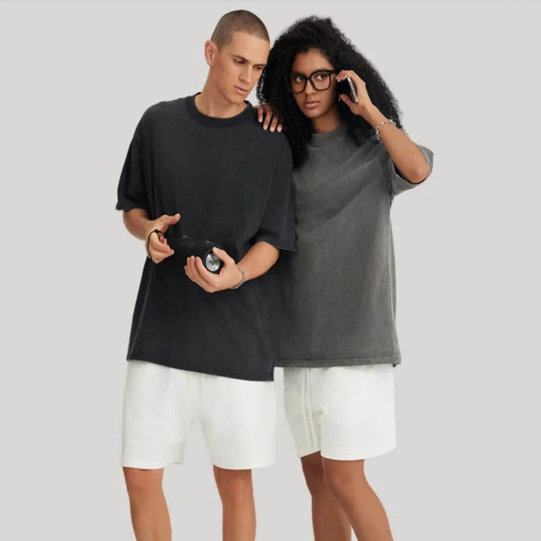 “Premium Heavyweight Oversized T-Shirt – 100% Cotton Vintage Wash”